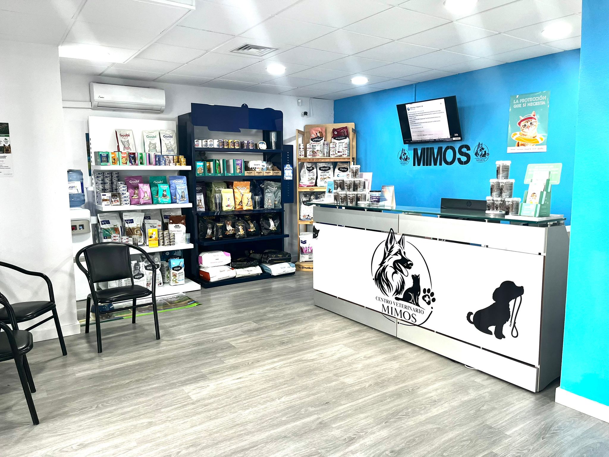 Zona de tienda y productos para mascotas